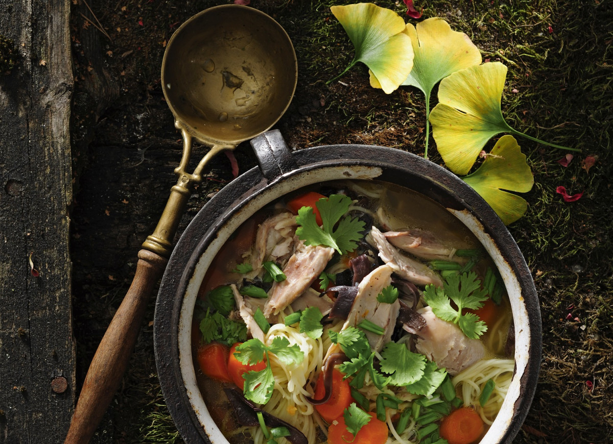 Kurczak duszony w gęstym rosole