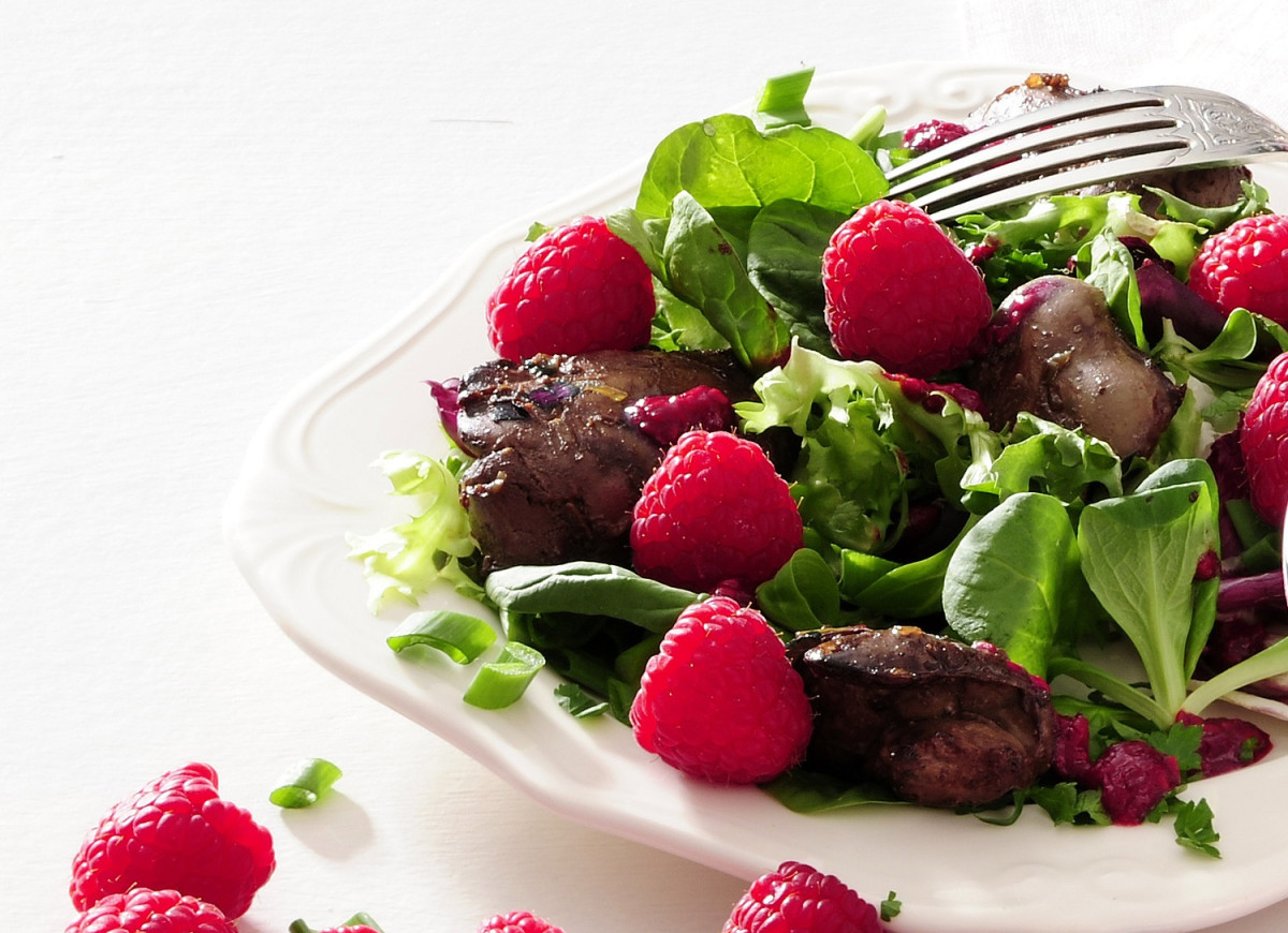 Wątróbka z malinami