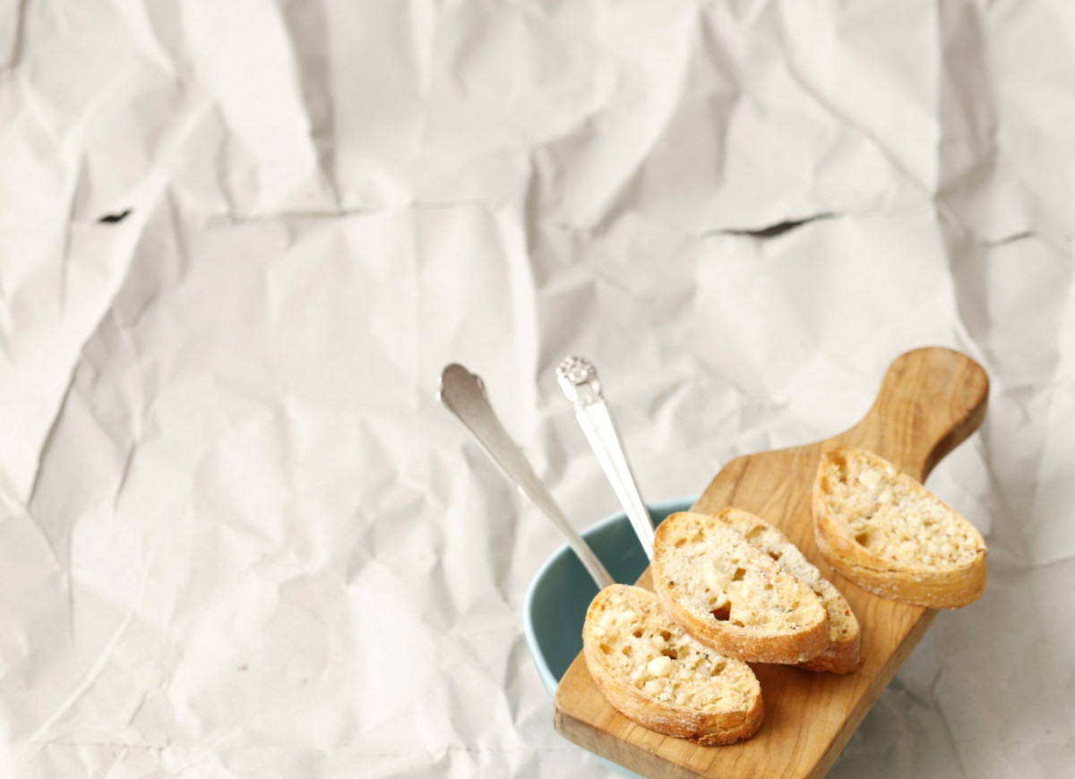 Grzybowa fasolówka z boczkiem i grzankami