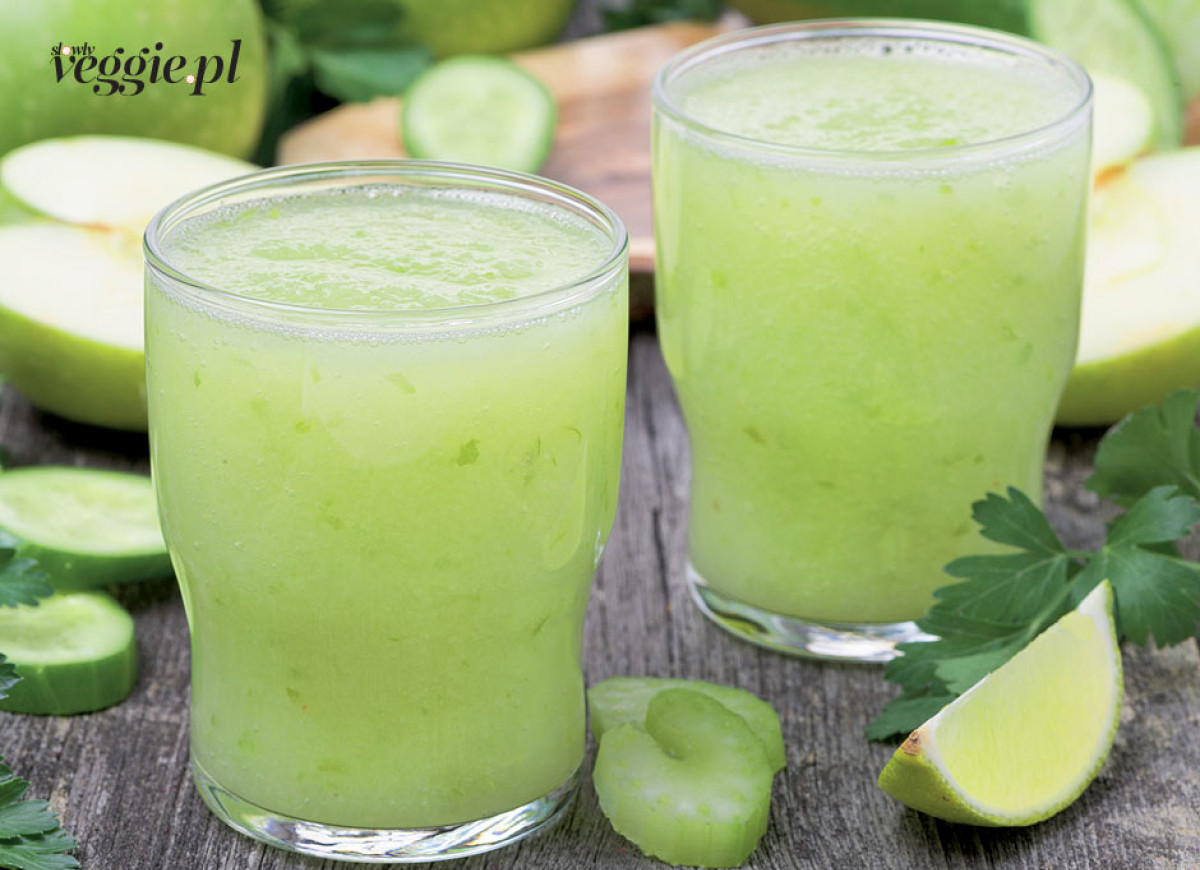 weganskie_smoothie_pietruszkowe_z_limonka