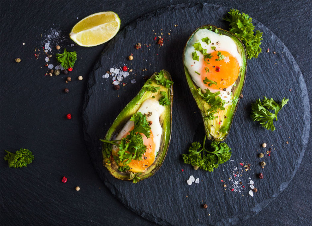 awokado_zapiekane_z_jajkiem_g