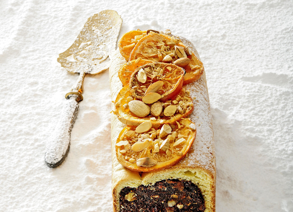 Makowiec w cieście krucho-drożdżowym