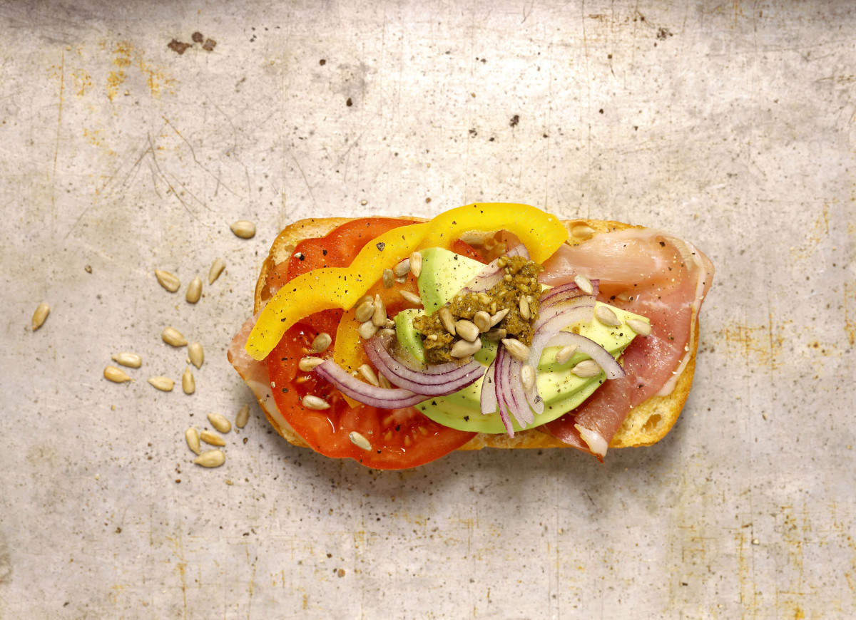 Tosty z papryką i cebulą