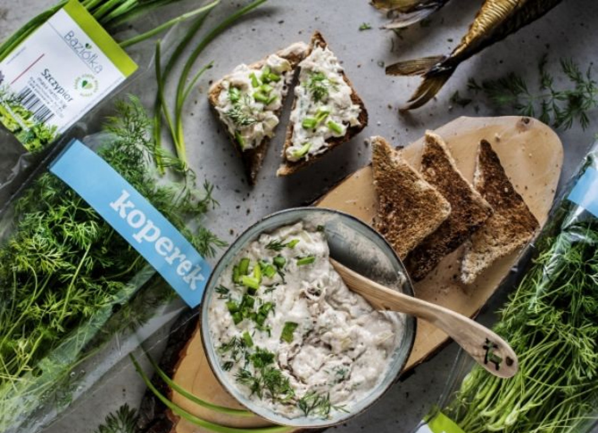 Pasta z makreli ze szczypiorkiem i koperkiem