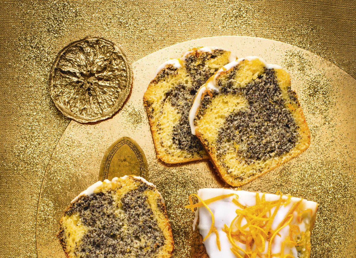 Pomarańczowe ciasto makowe