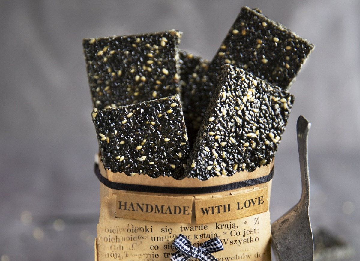 Czarne domowe sezamki