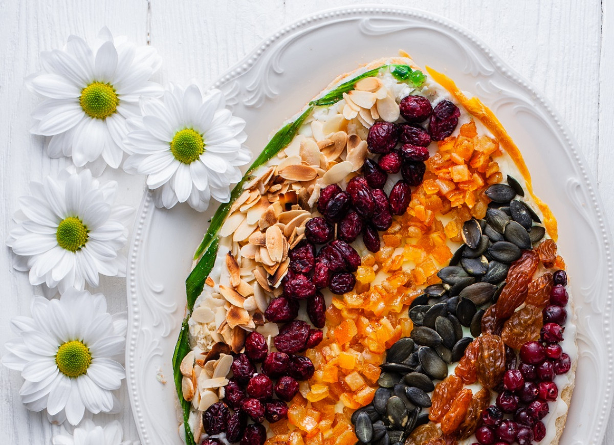 Mazurek bakaliowe jajo