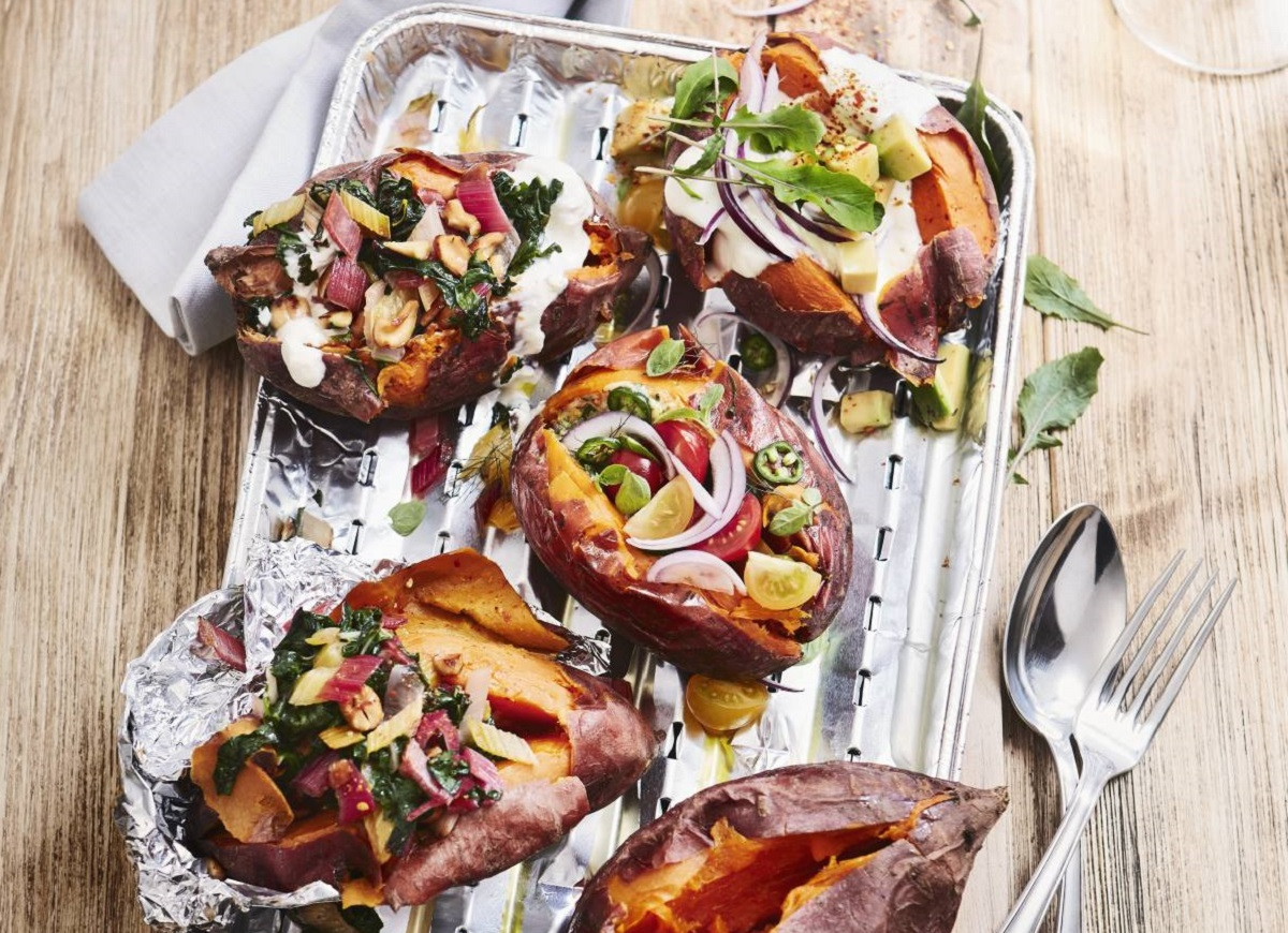 Bataty faszerowane botwinką i sałatą