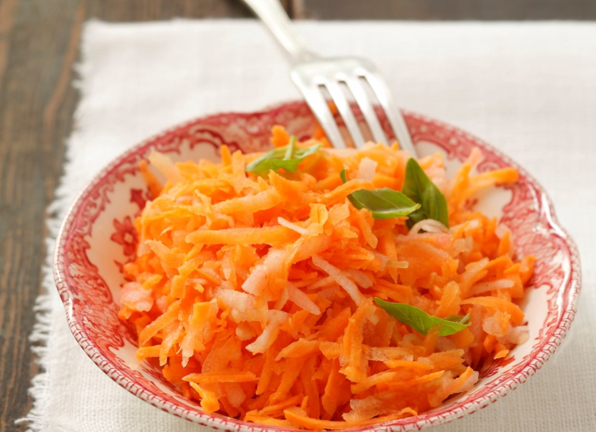 Surówka z marchewki i jabłka