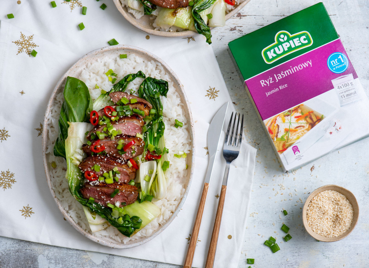 Ryż jaśminowy z piersią z kaczki