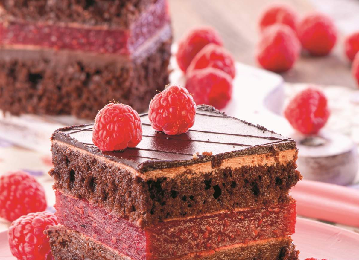 Ciasto czekoladowe z malinami