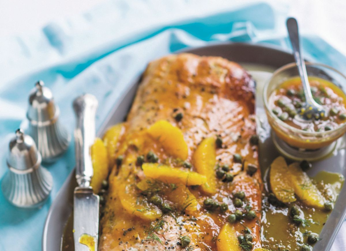 łosoś pieczony w folii z pomarańczą