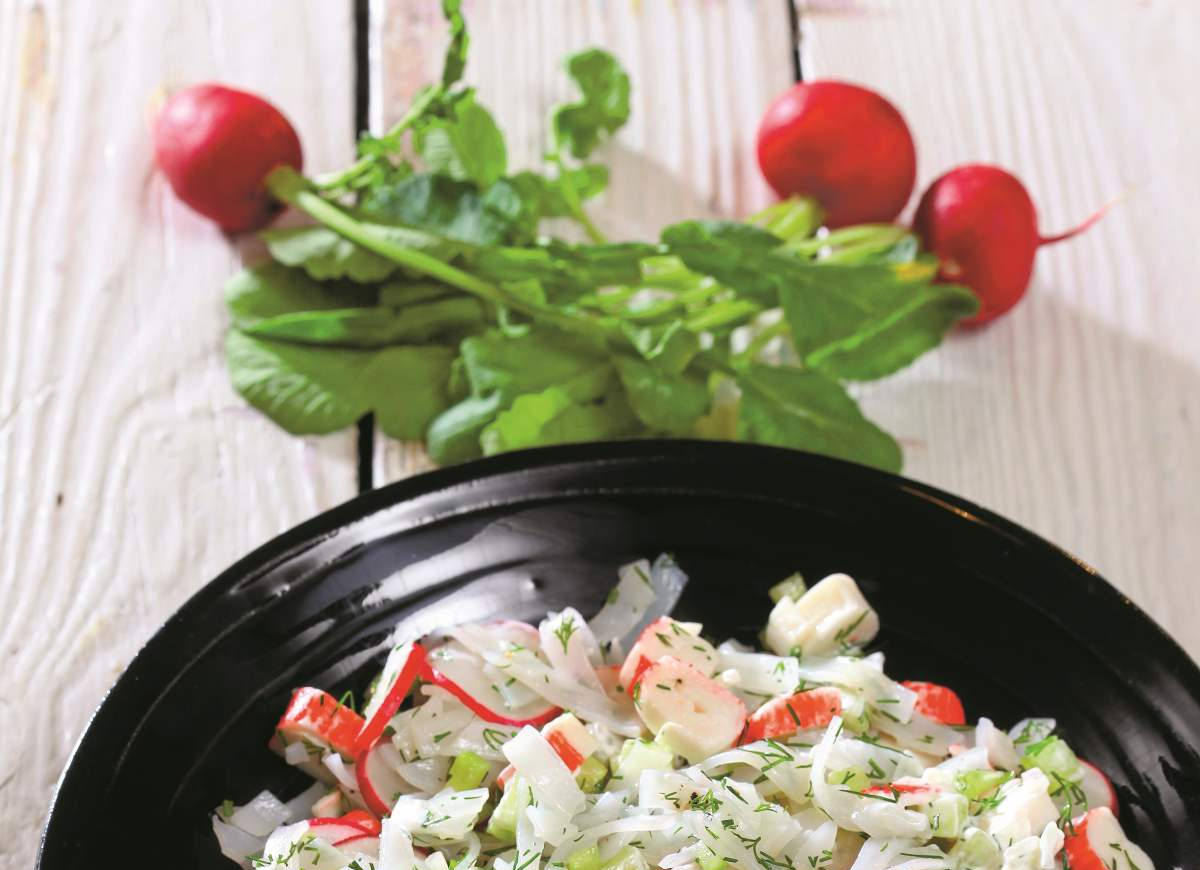 Sałatka z surimi sałatka makaronowa