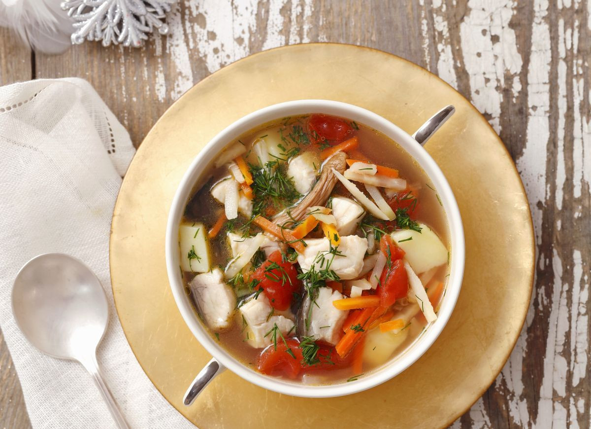 Zupa rybna z karpia z ziemniakami