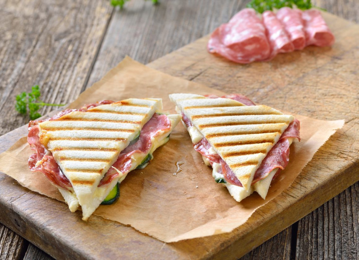 Panini salami