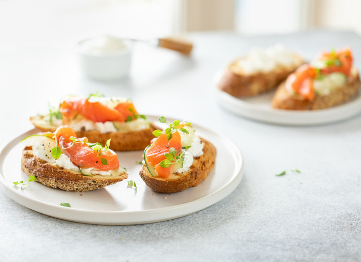 Kanapeczki z łososiem