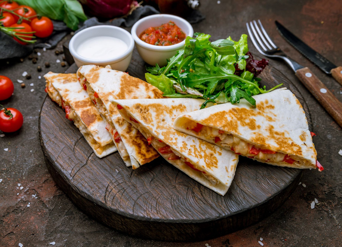 quesadilla z kurczakiem