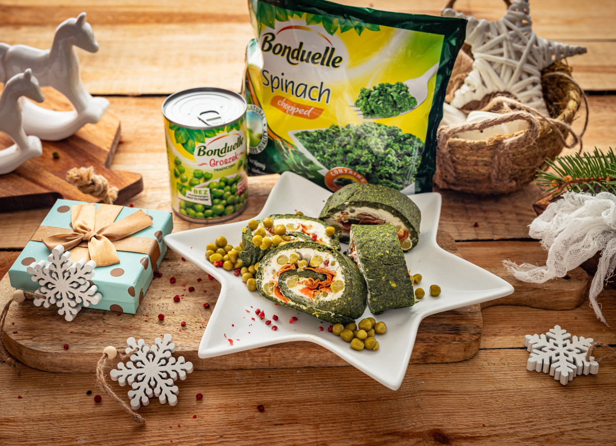 Roślinna rolada szpinakowa