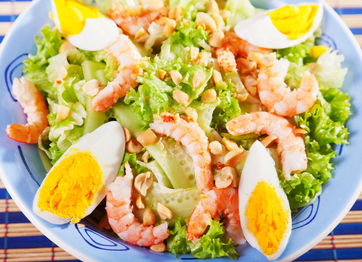 salatka-z-krewetkami