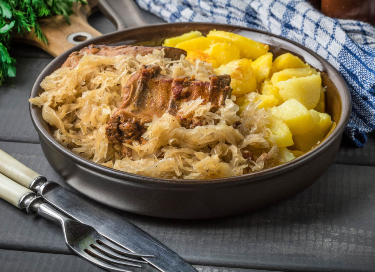 Żeberka w kapuście