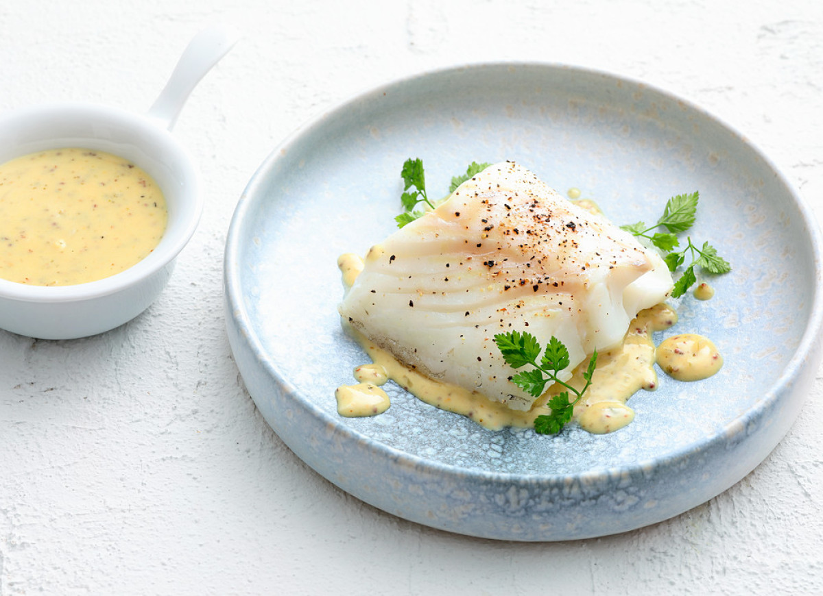 dorsz-w-sosie-cytrynowym