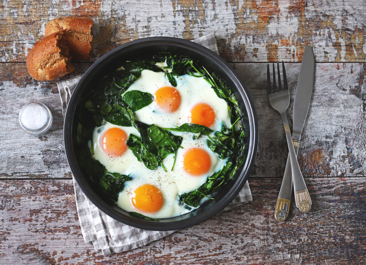 szpinak-z-jajkiem