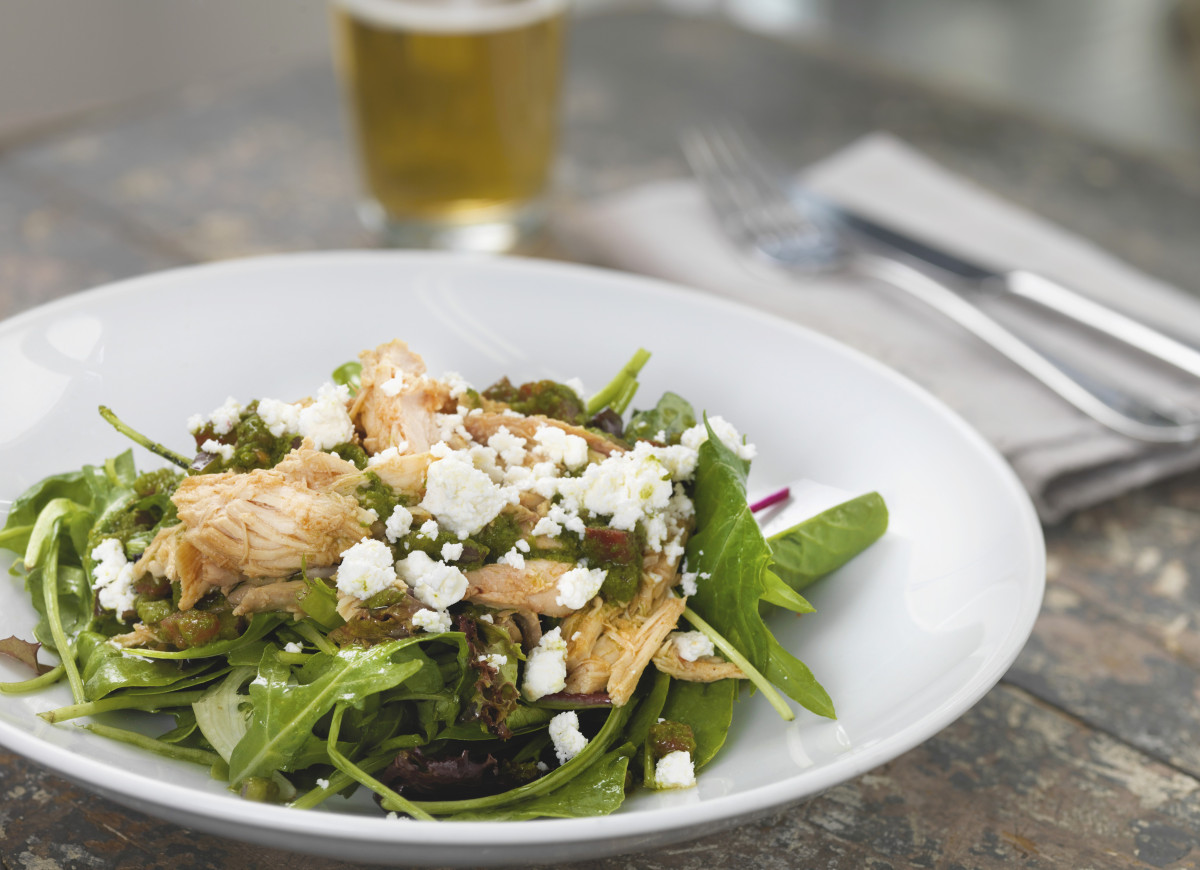 Sałatka z kurczakiem i fetą