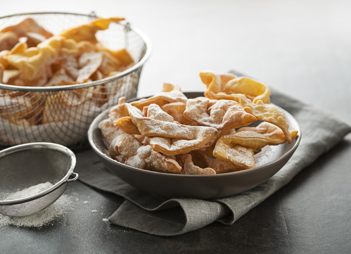 Faworki bez śmietany