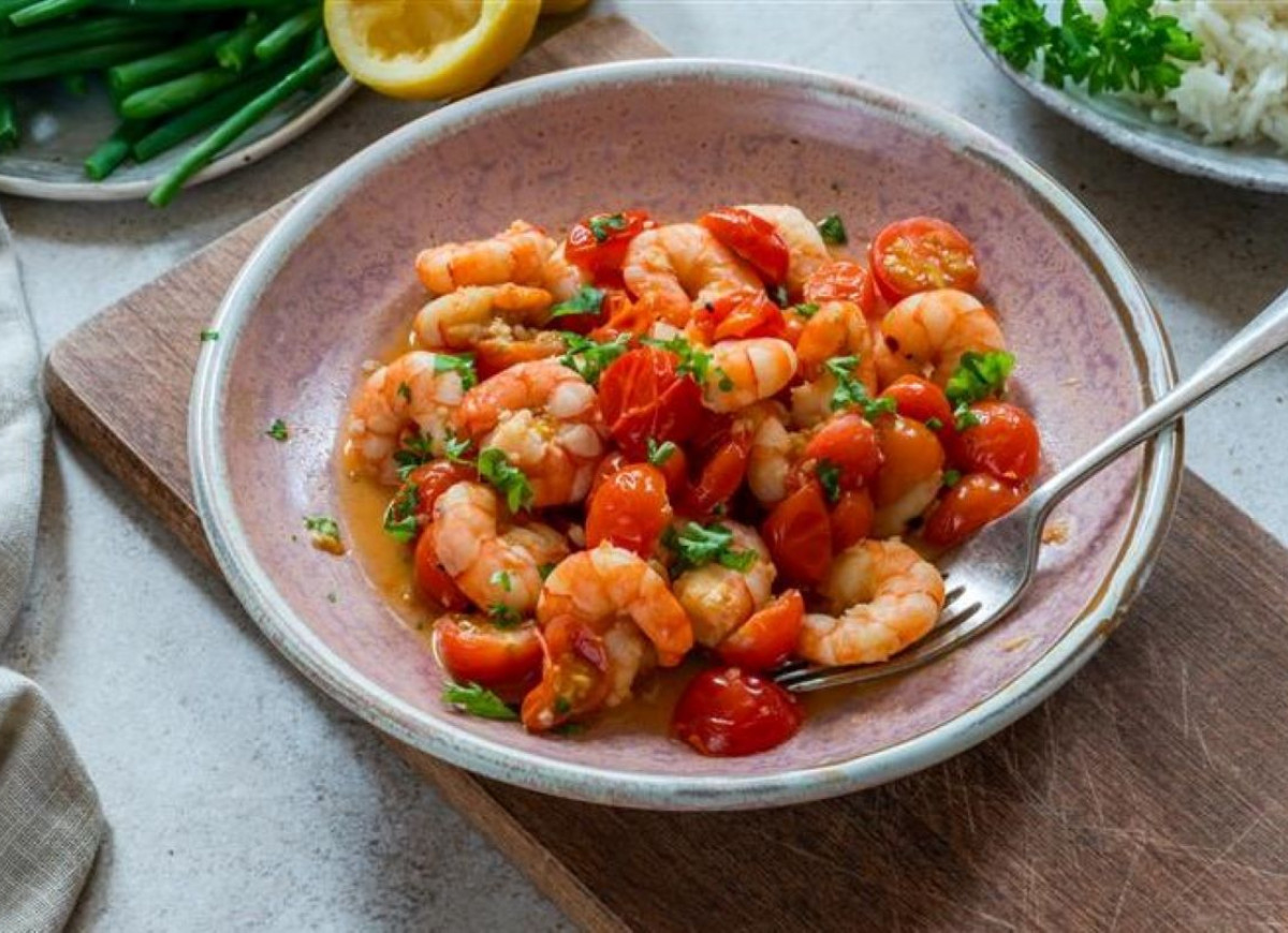 Krewetki z pomidorami