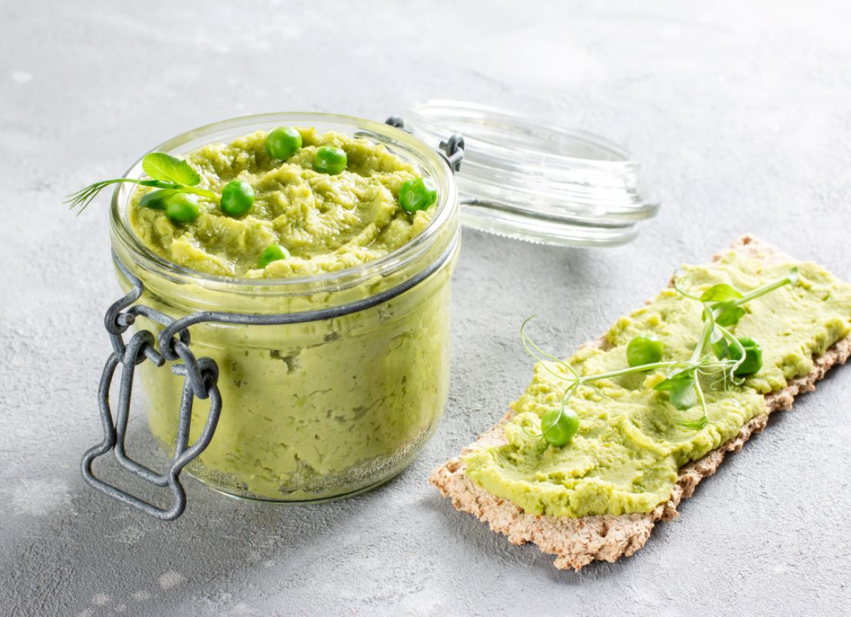 pasta z zielonego groszku