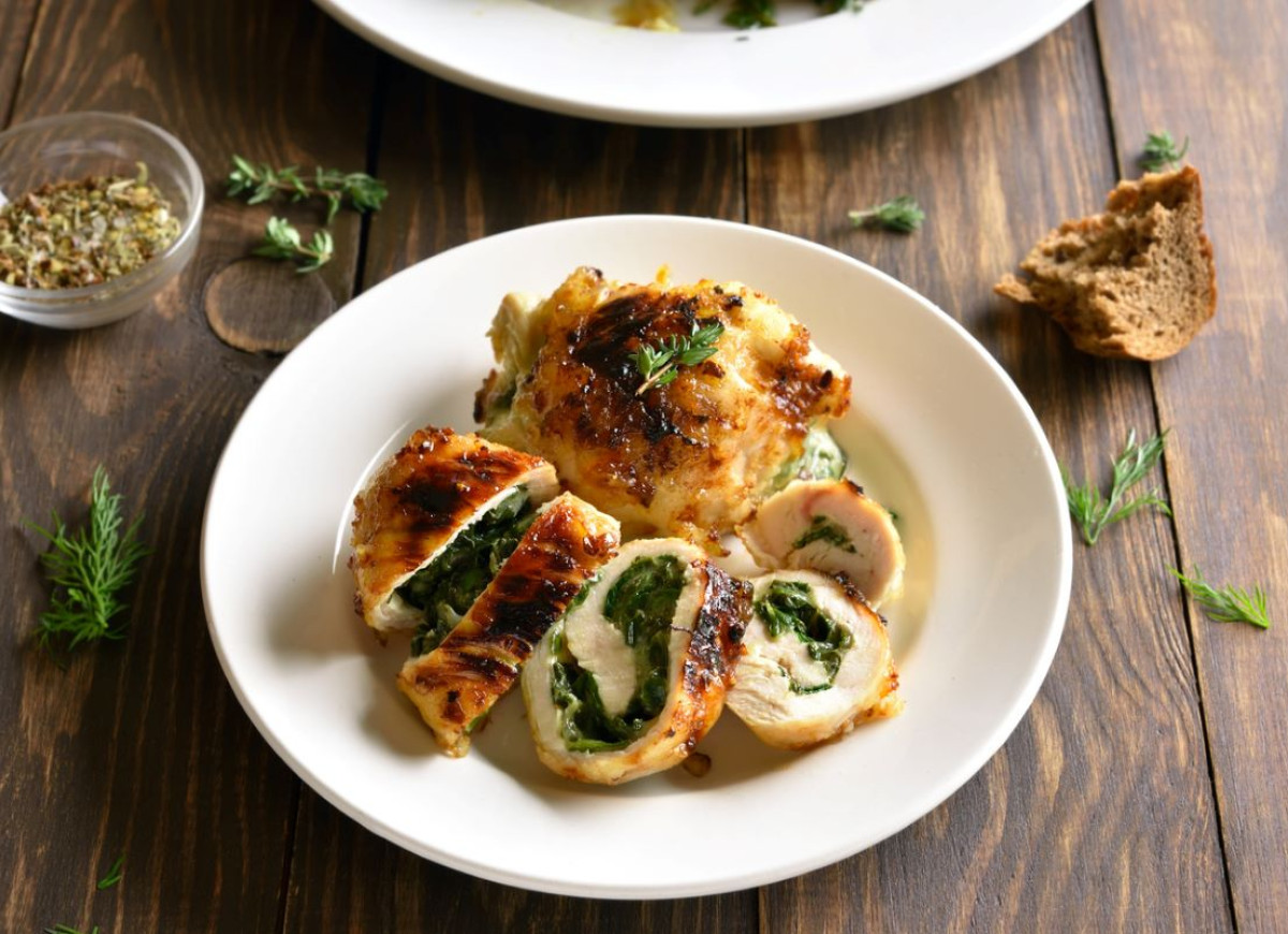 Rolada drobiowa ze szpinakiem