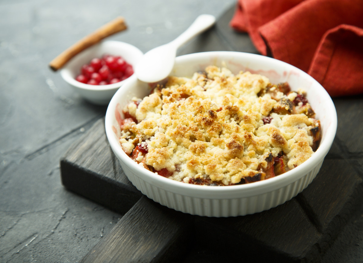 Rabarbar pod kruszonką