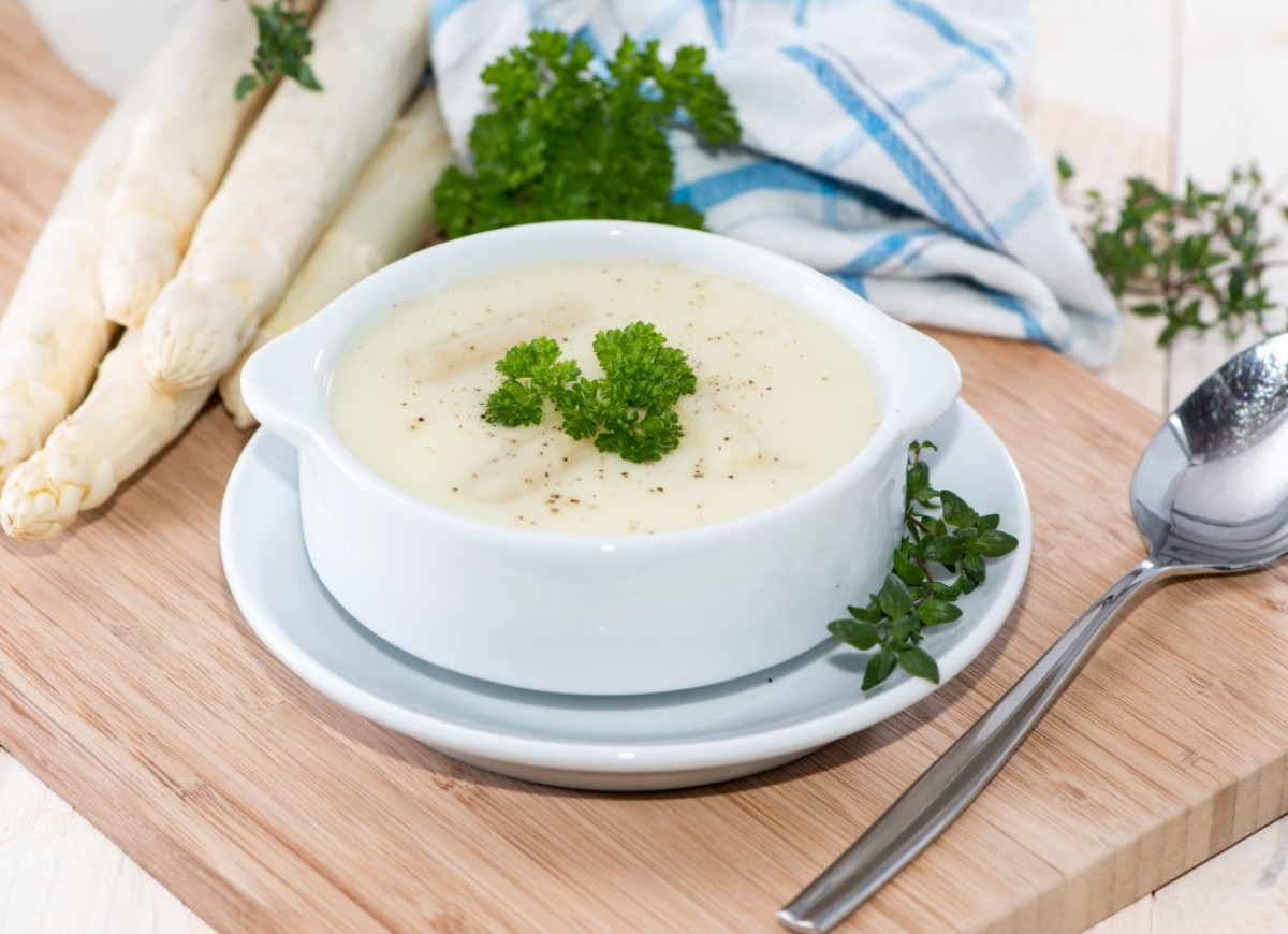 Zupa krem ze szparagów