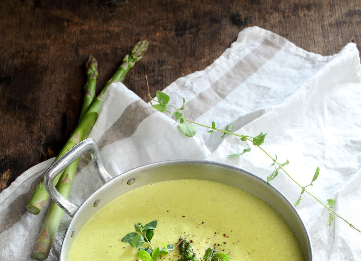 Krem z zielonych szparagów