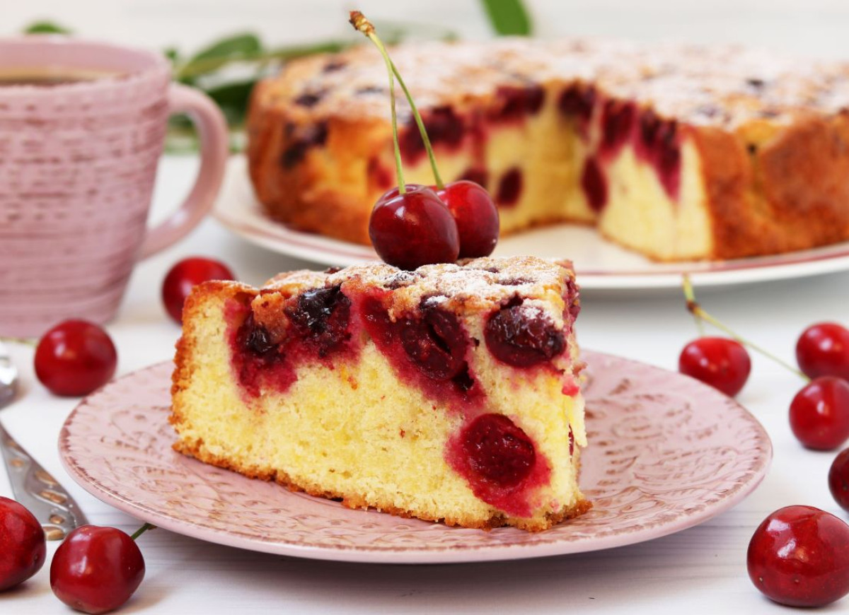 Placek z czereśniami