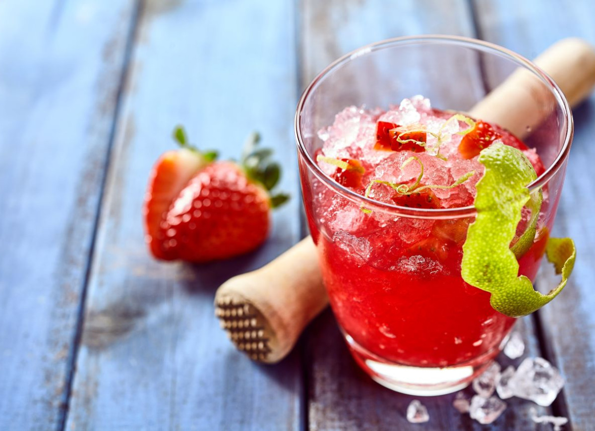 Slushy – napój z owoców i kruszonego lodu