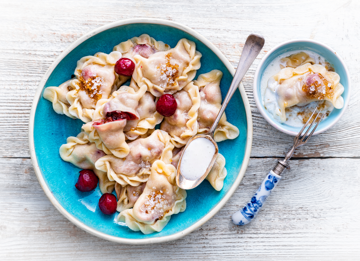 Pierogi z wiśniami