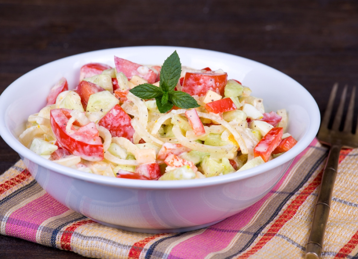 Sałatka z pomidora i ogórka