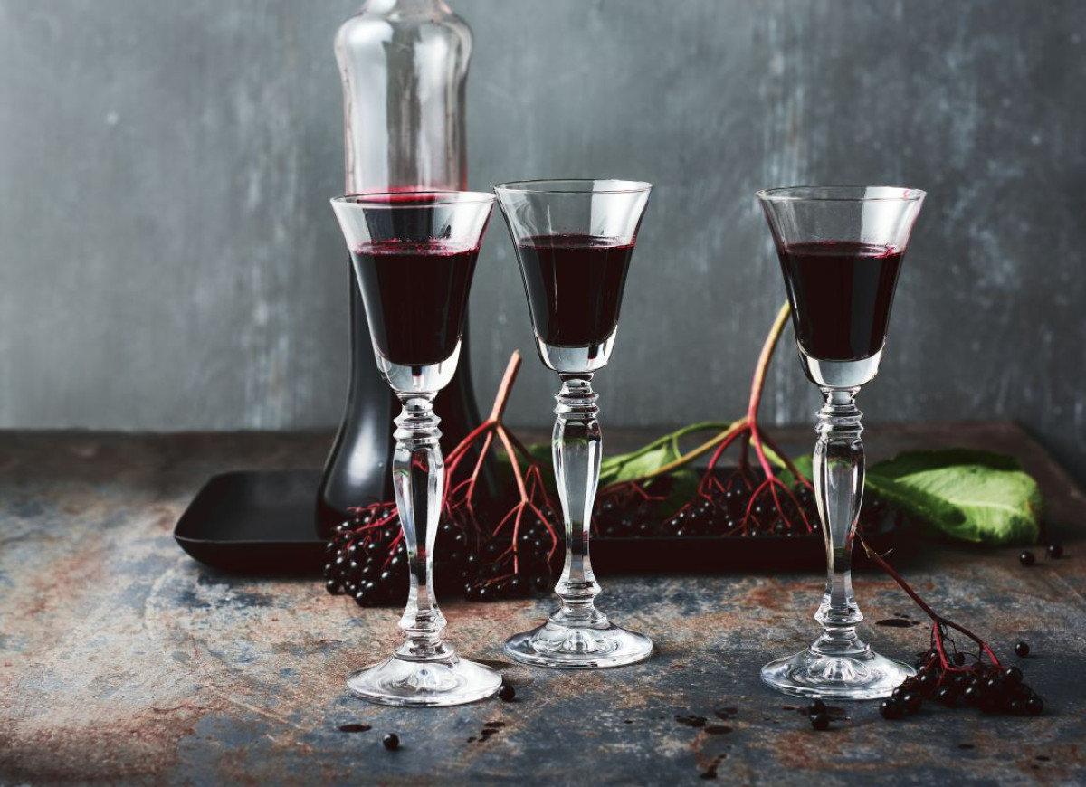 Nalewka z czarnego bzu