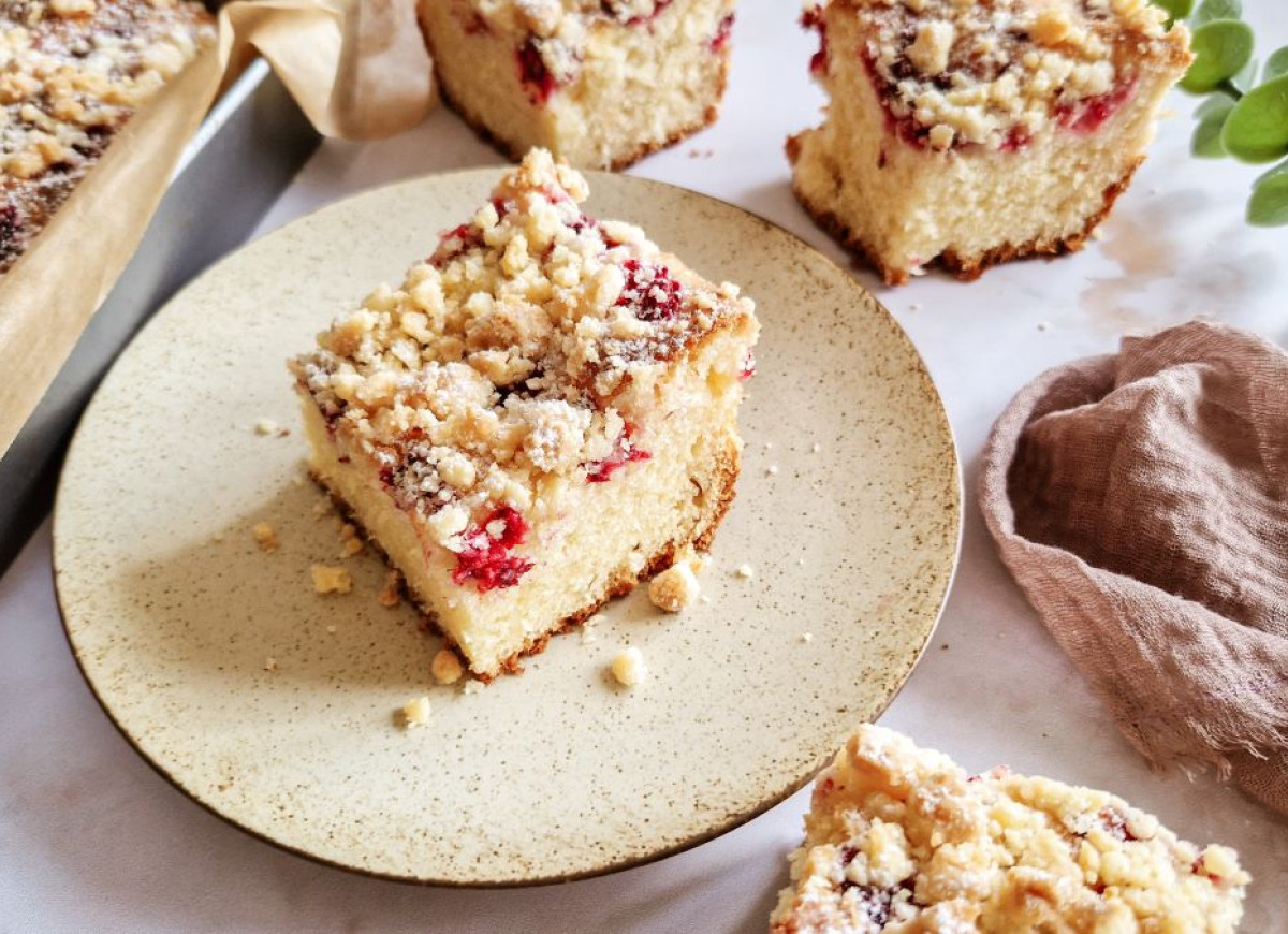 Ciasto drożdżowe z malinami