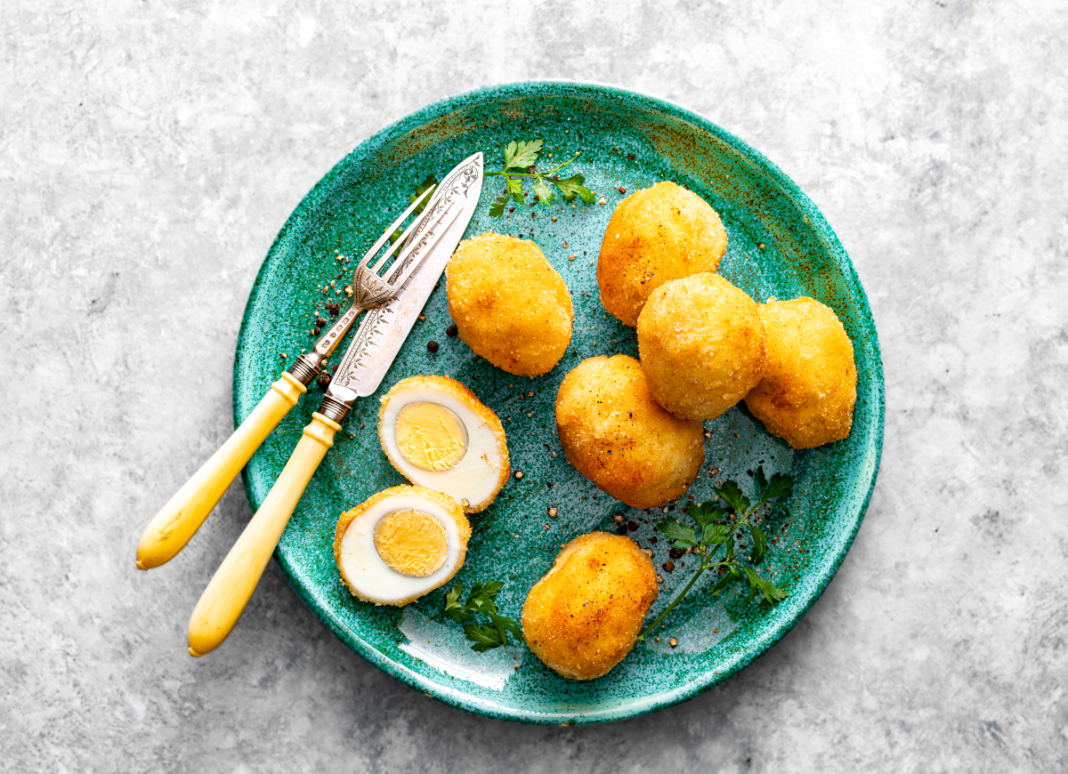 jajka w bułce tartej