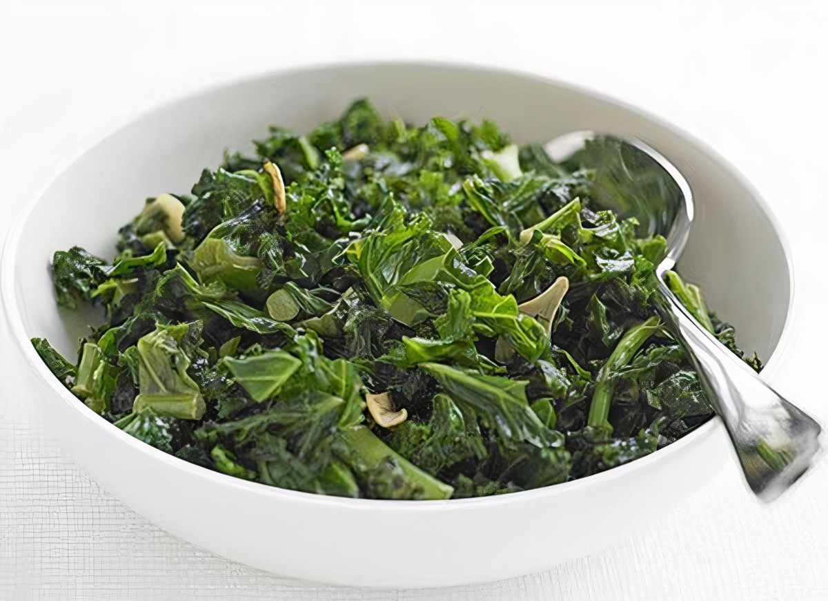 Jarmuż na patelni po chińsku