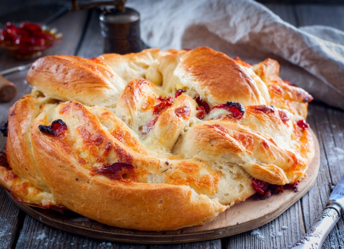 Chlebek z suszonymi pomidorami