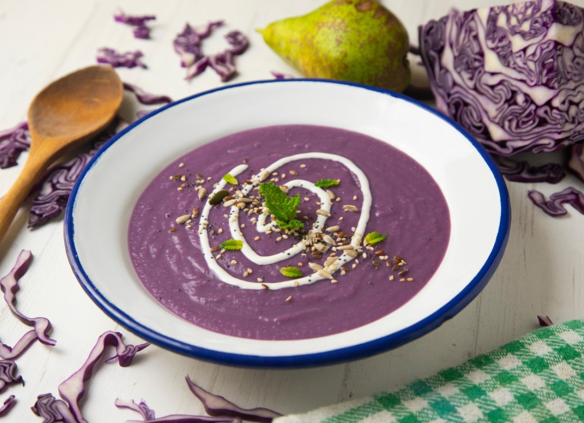 Zupa krem z czerwonej kapusty z przepisu babci Halinki