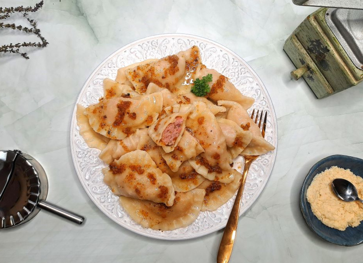 pierogi z białej kiełbasy