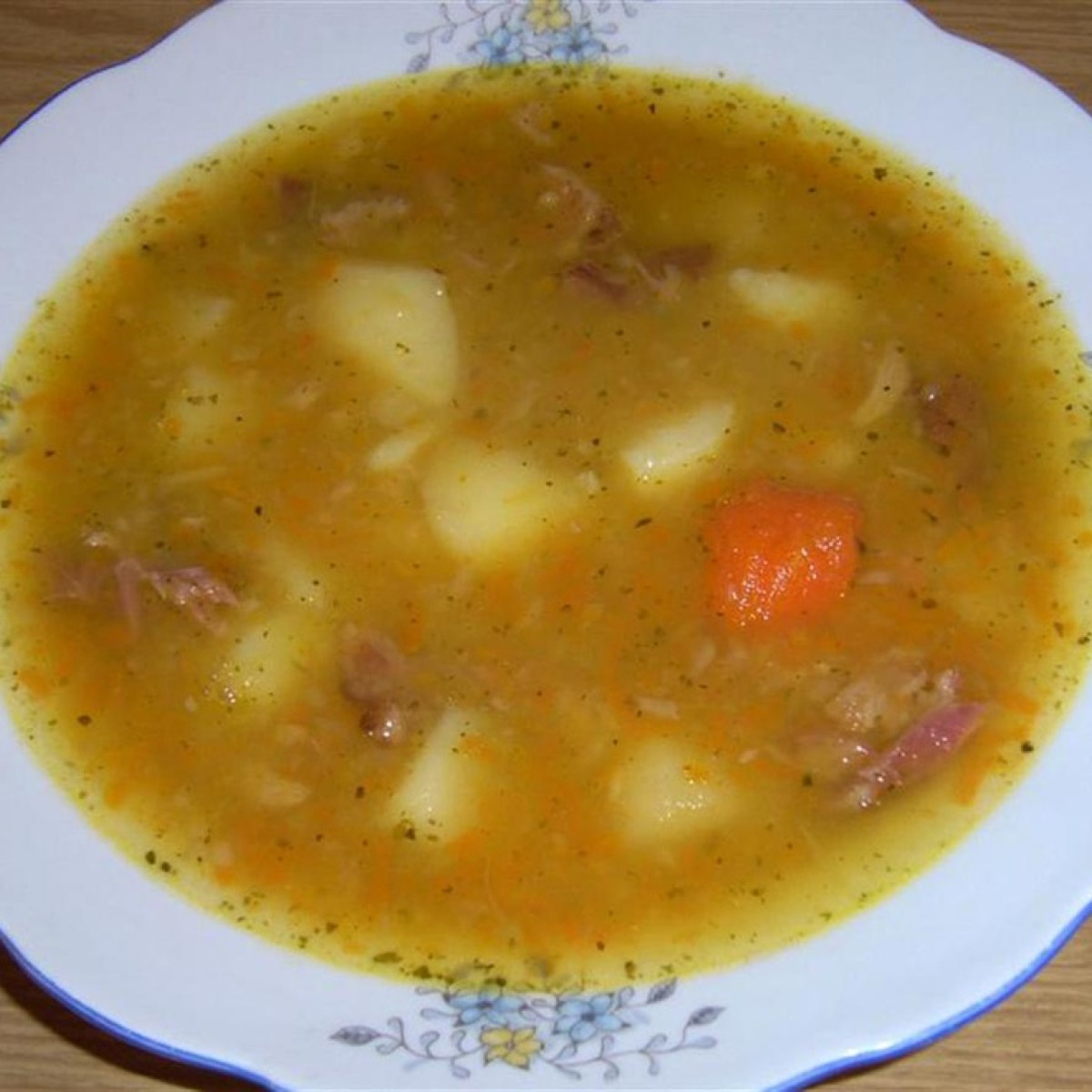 Zupa grochowa mojej mamy