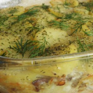 Zapiekanka grzybowo-ziemniaczana.