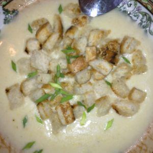 Zupa krem z grzankami