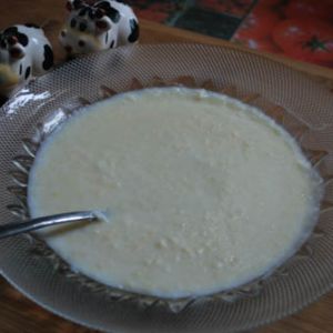 Zupka mleczna z lanym ciastem