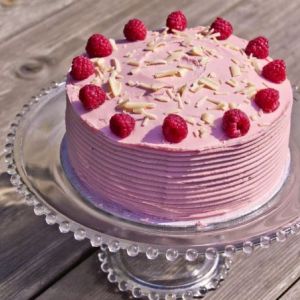 Różowy poemat - tort